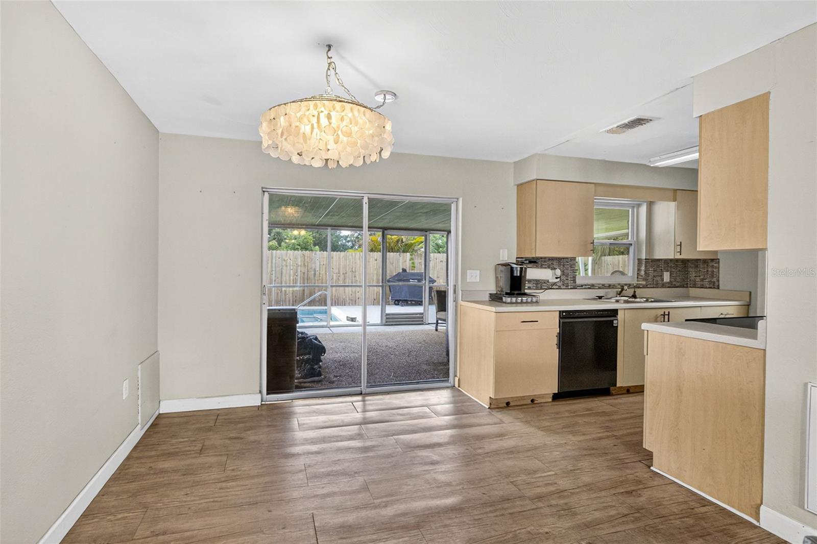 Image 12 of 29 For 4838 West Drive