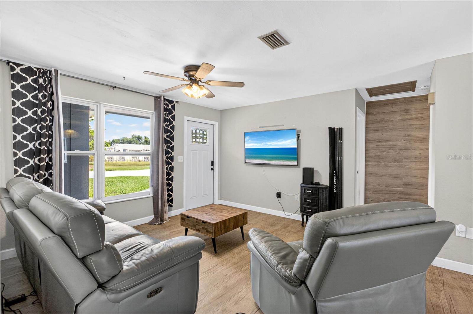 Image 16 of 29 For 4838 West Drive