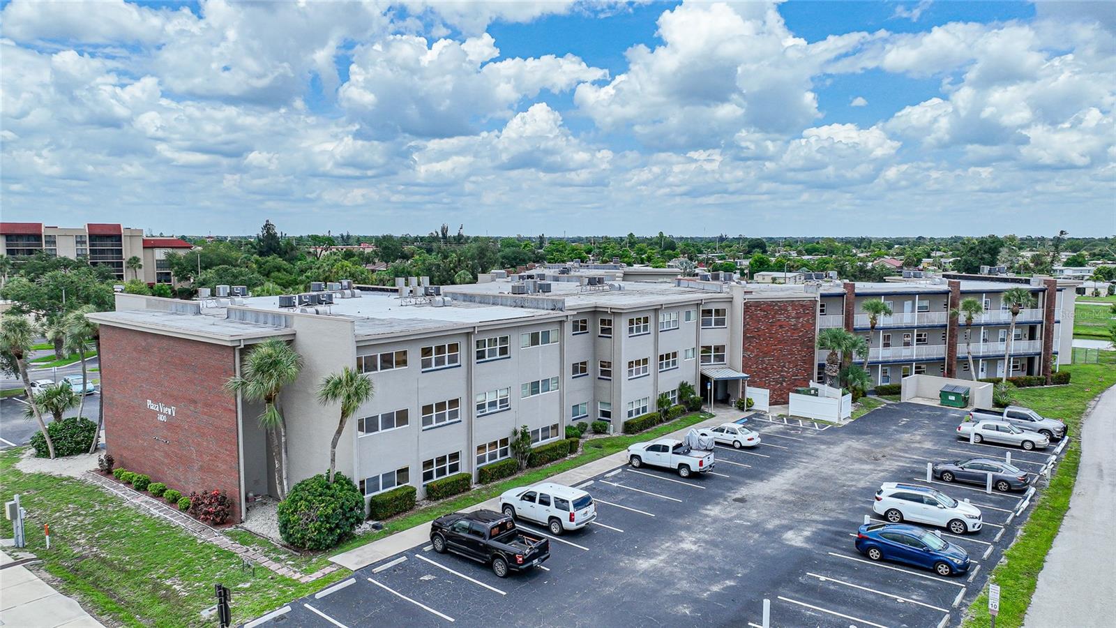 Image 19 of 21 For 3100 Harbor Boulevard 315