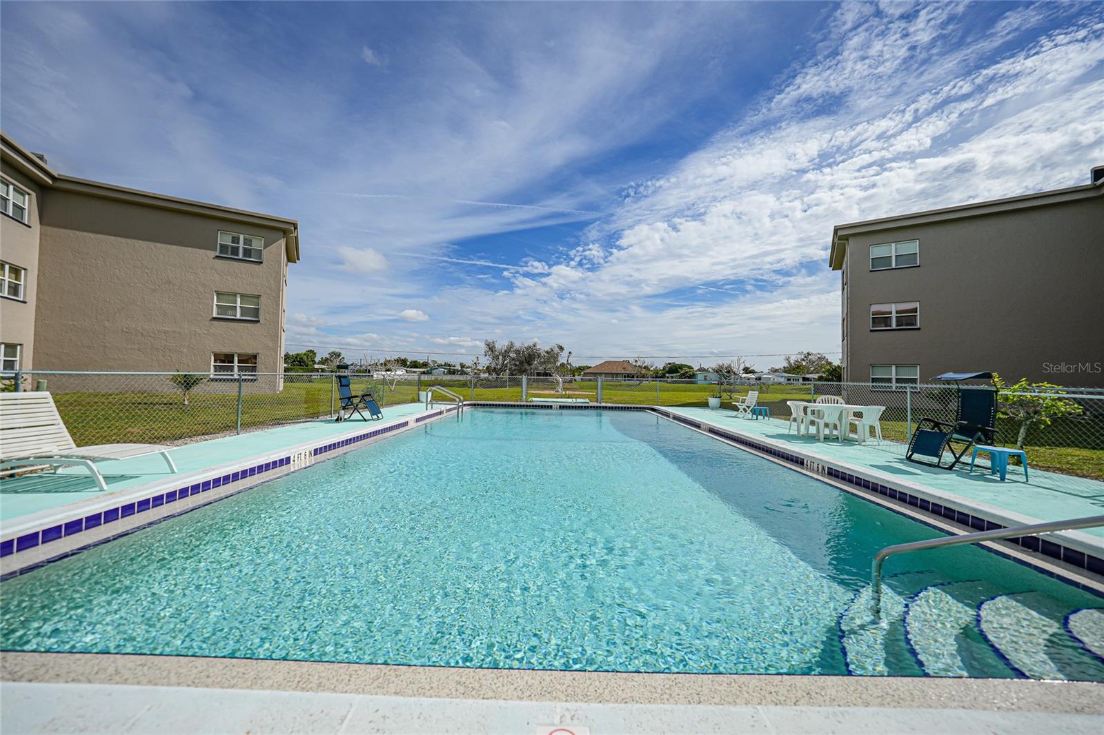 Image 2 of 21 For 3100 Harbor Boulevard 315