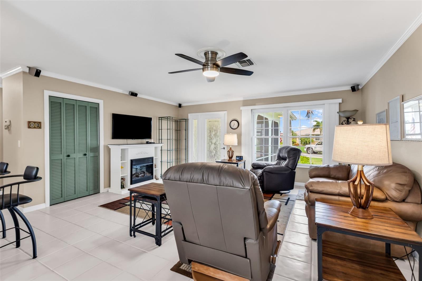 Image 14 of 40 For 1565 San Marino Court