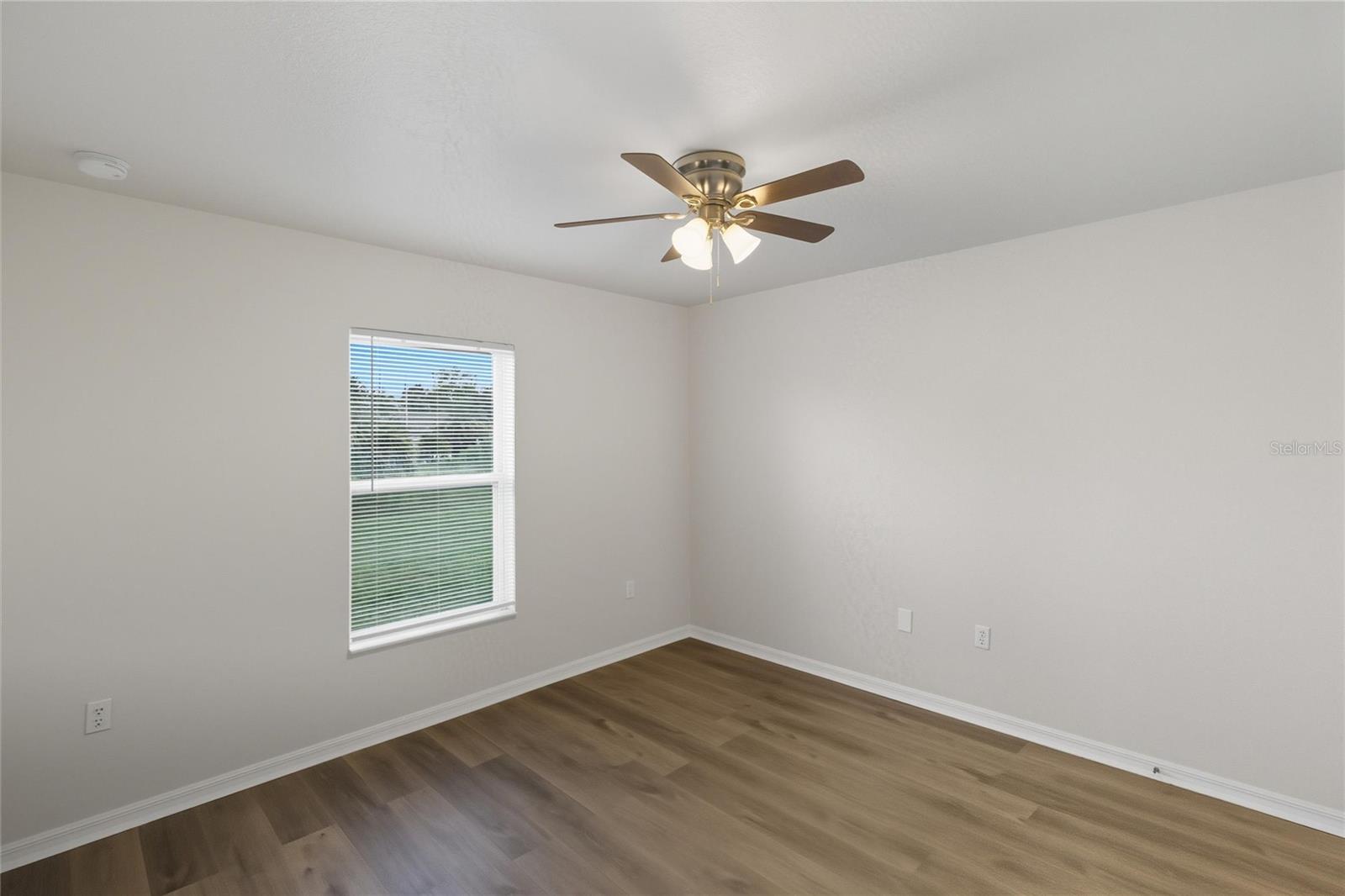 Image 22 of 41 For 4565 Adolph Avenue