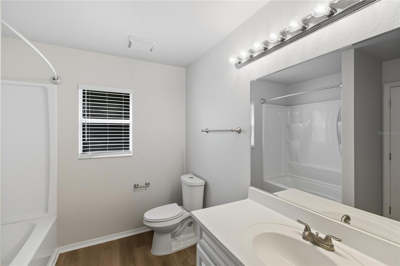 Image 29 of 41 For 4565 Adolph Avenue