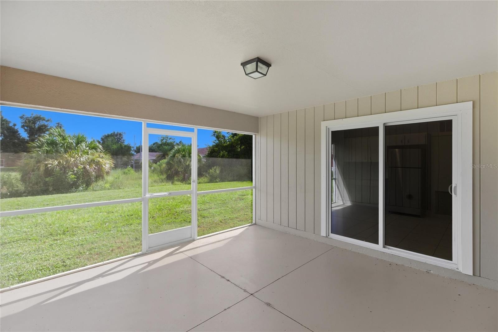 Image 4 of 41 For 4565 Adolph Avenue