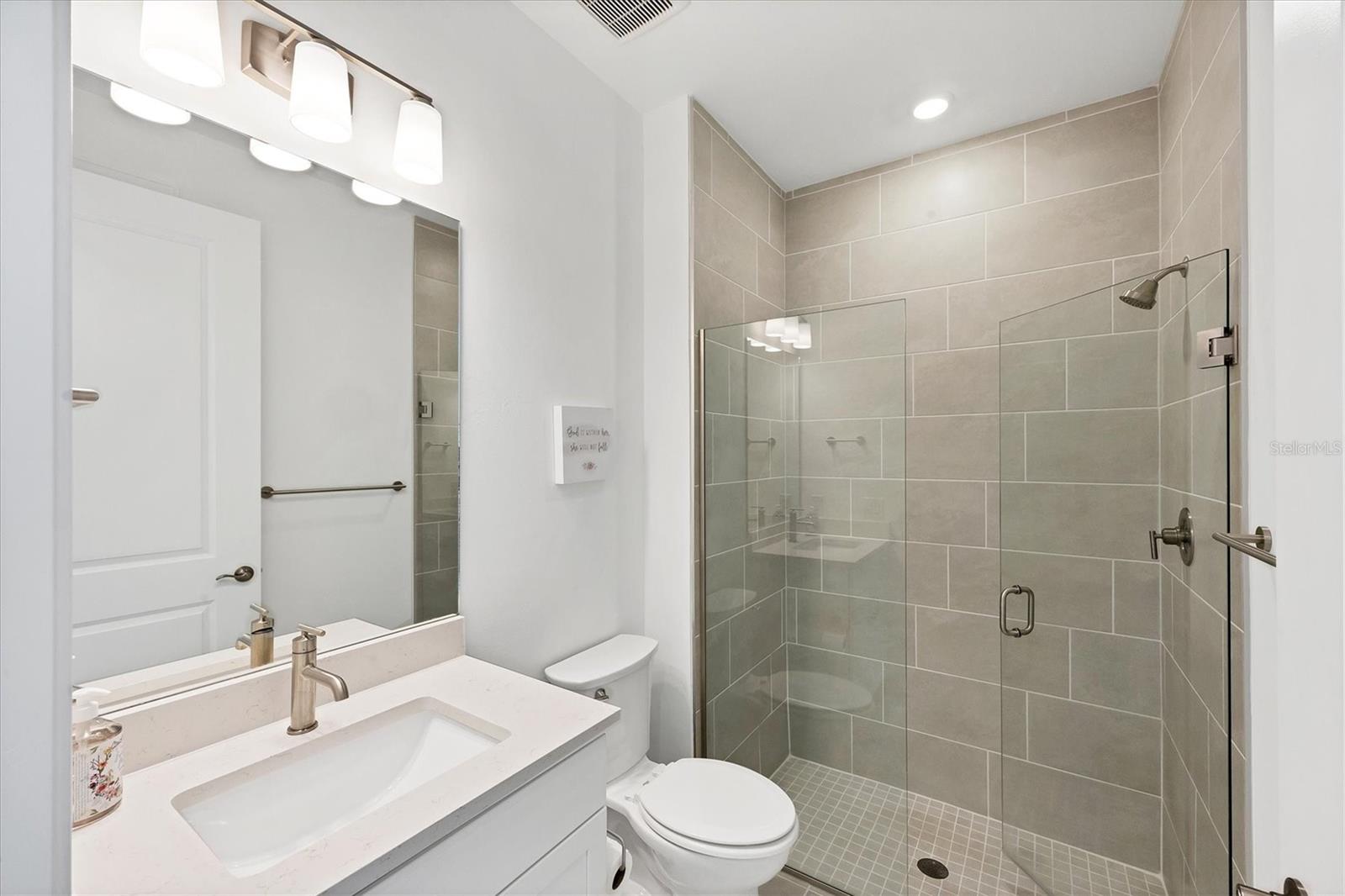 Image 30 of 63 For 4400 Lakeside Grove Place