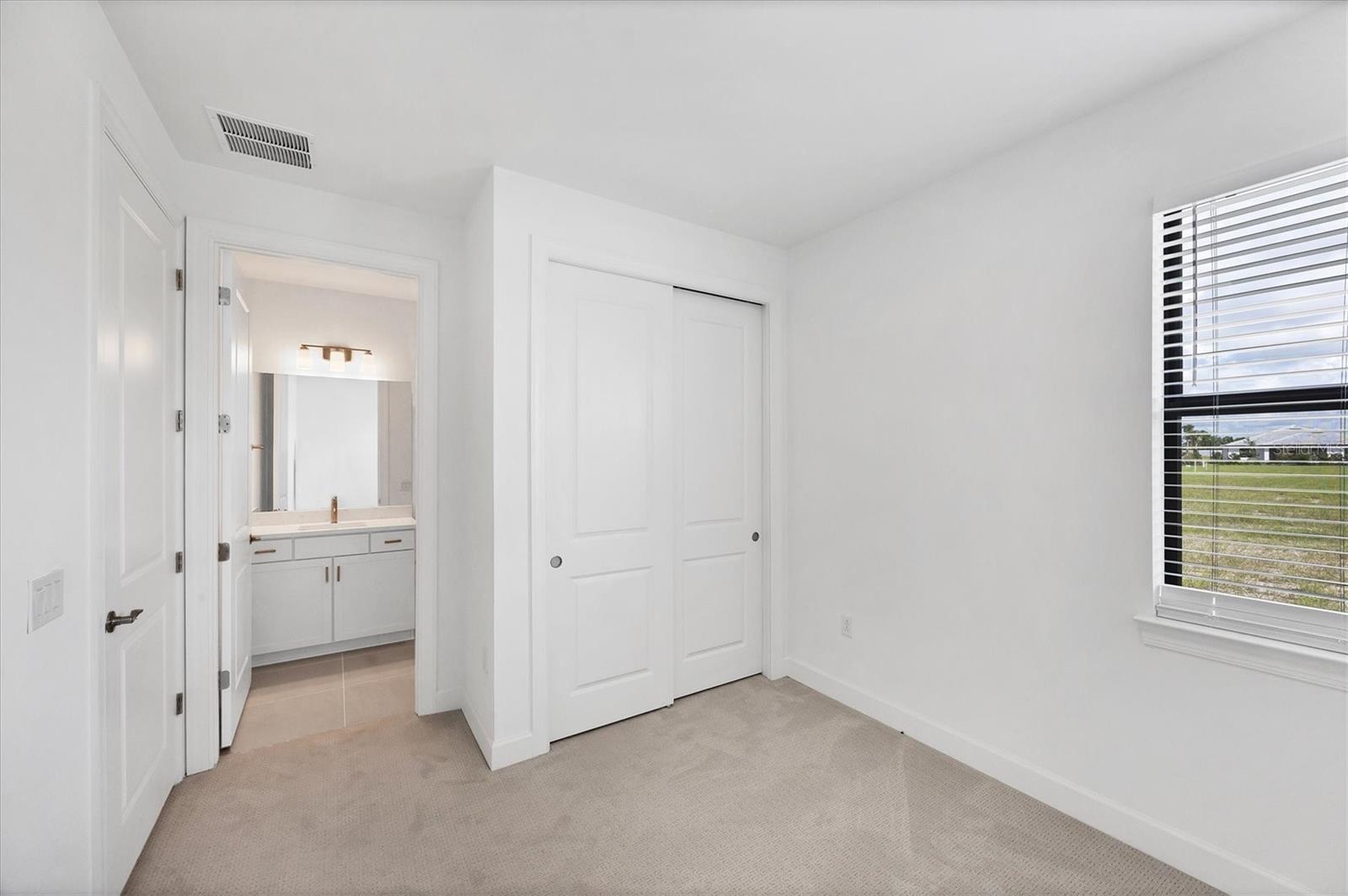 Image 34 of 63 For 4400 Lakeside Grove Place