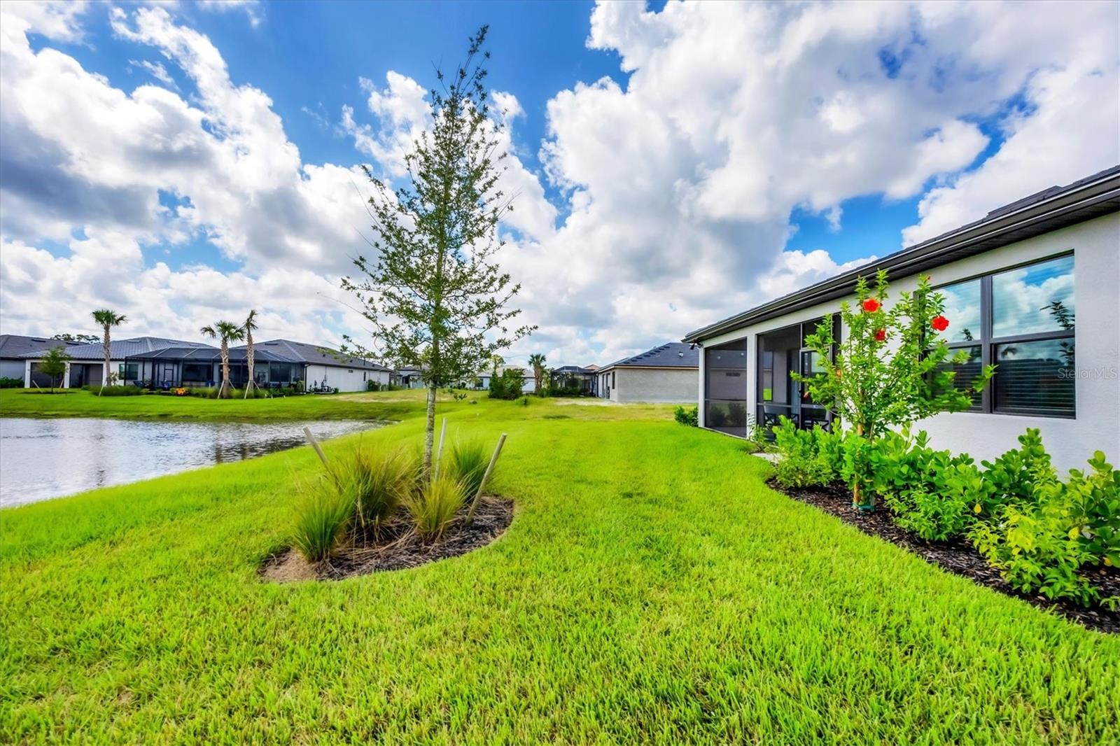 Image 42 of 63 For 4400 Lakeside Grove Place