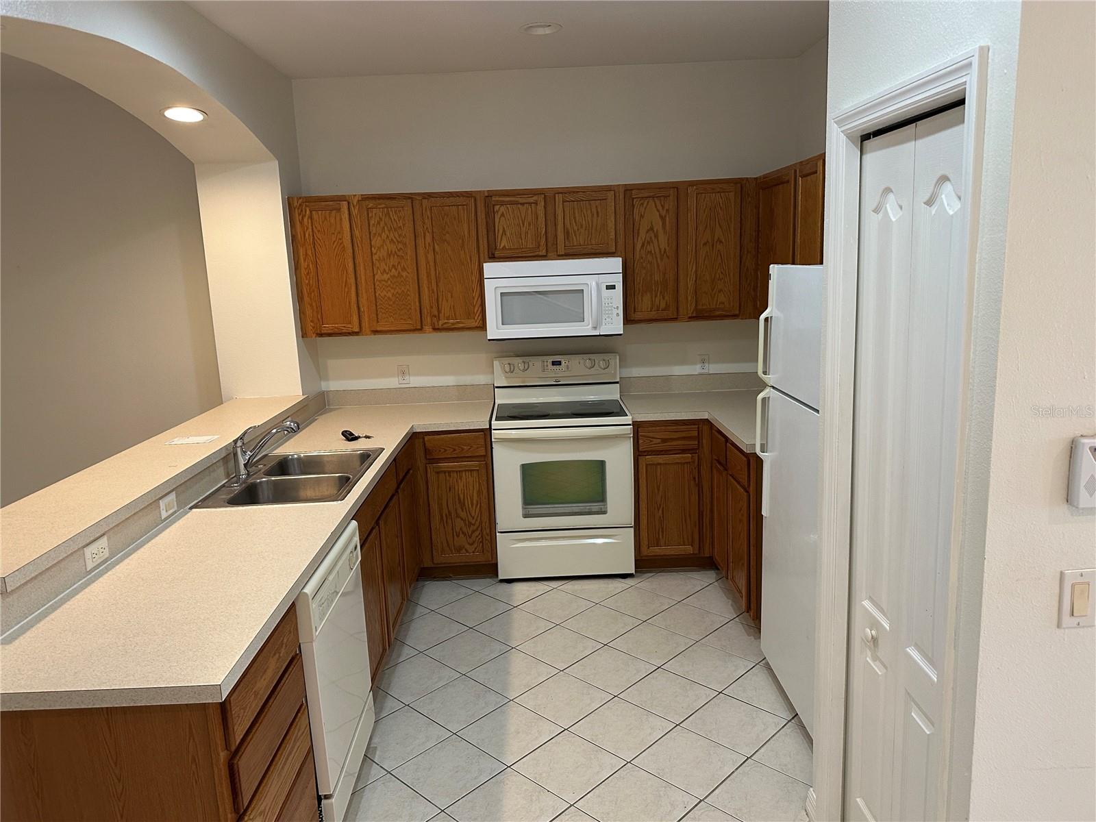 Image 8 of 34 For 1147 Jonah Drive