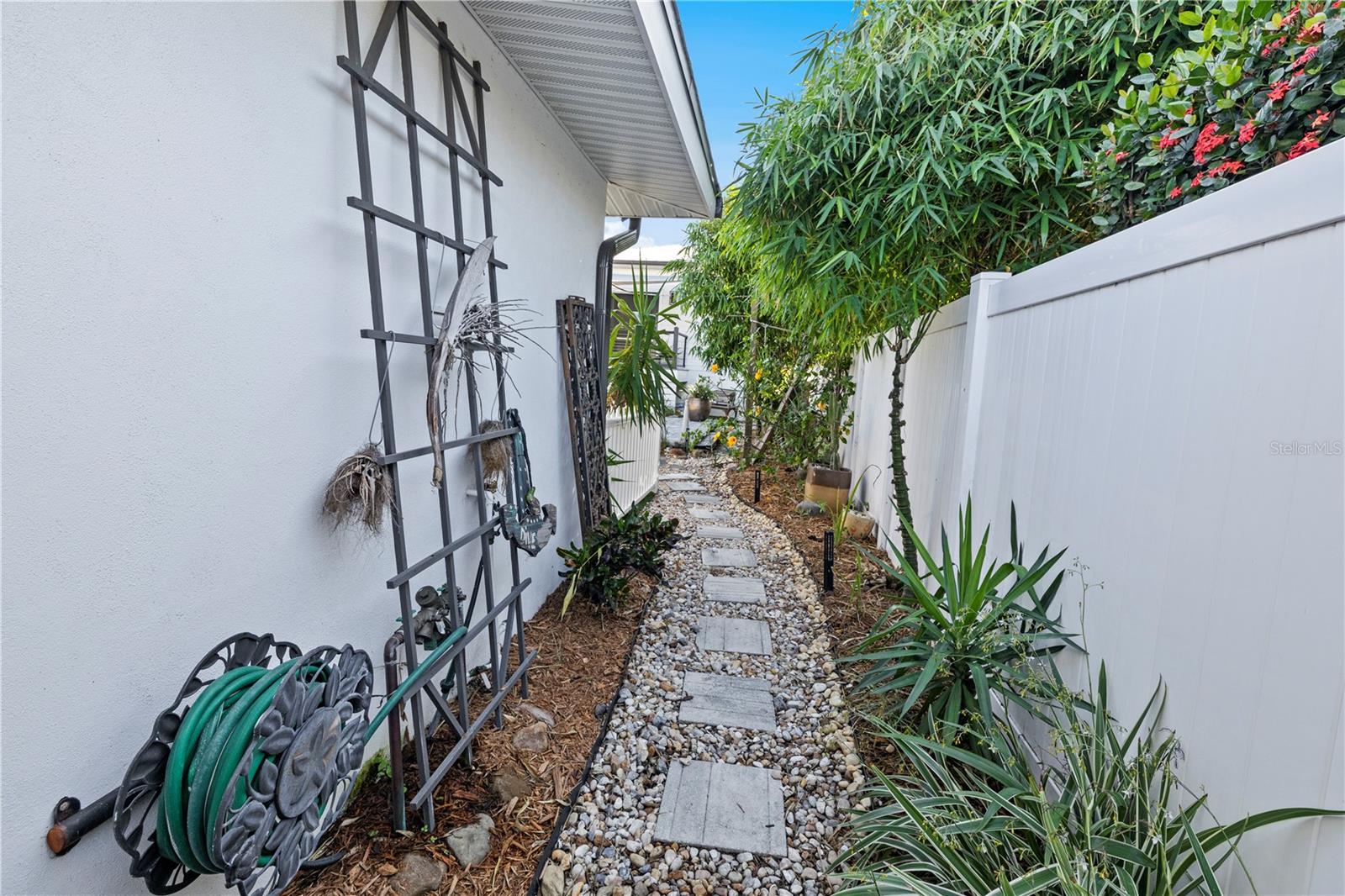 Image 5 of 61 For 429 Ann Street