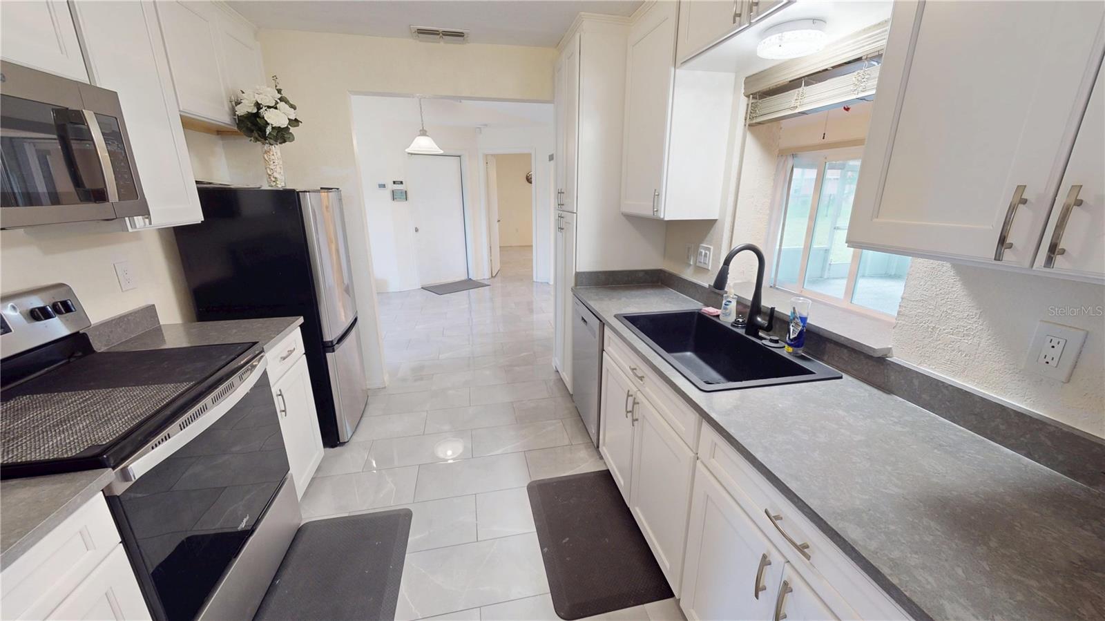 Image 7 of 30 For 25337 Durango Court