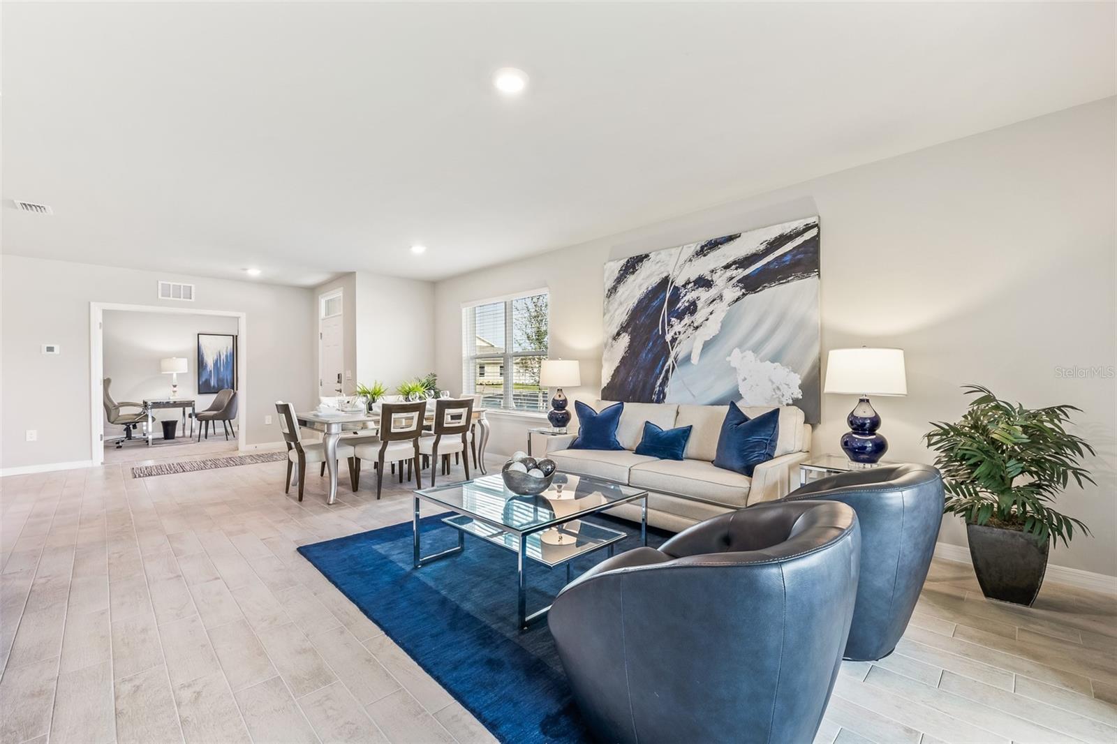 Image 10 of 32 For 16417 Bridle Ridge Street