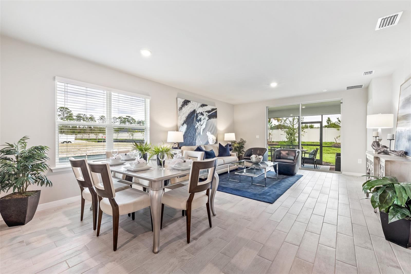 Image 4 of 32 For 16417 Bridle Ridge Street