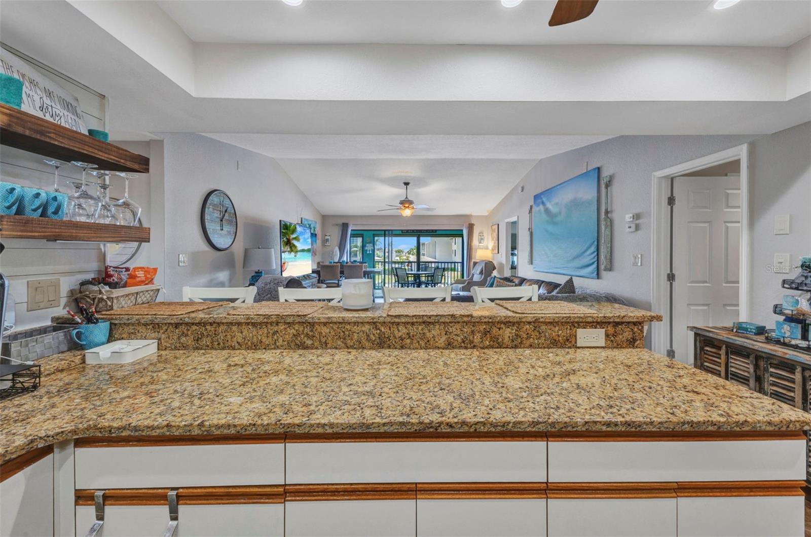 Image 11 of 43 For 240 Lewis Circle 124