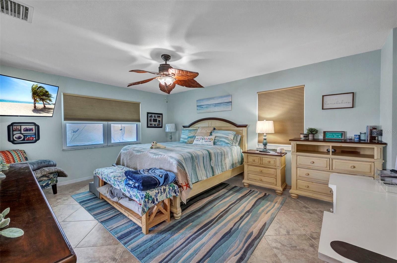 Image 14 of 43 For 240 Lewis Circle 124