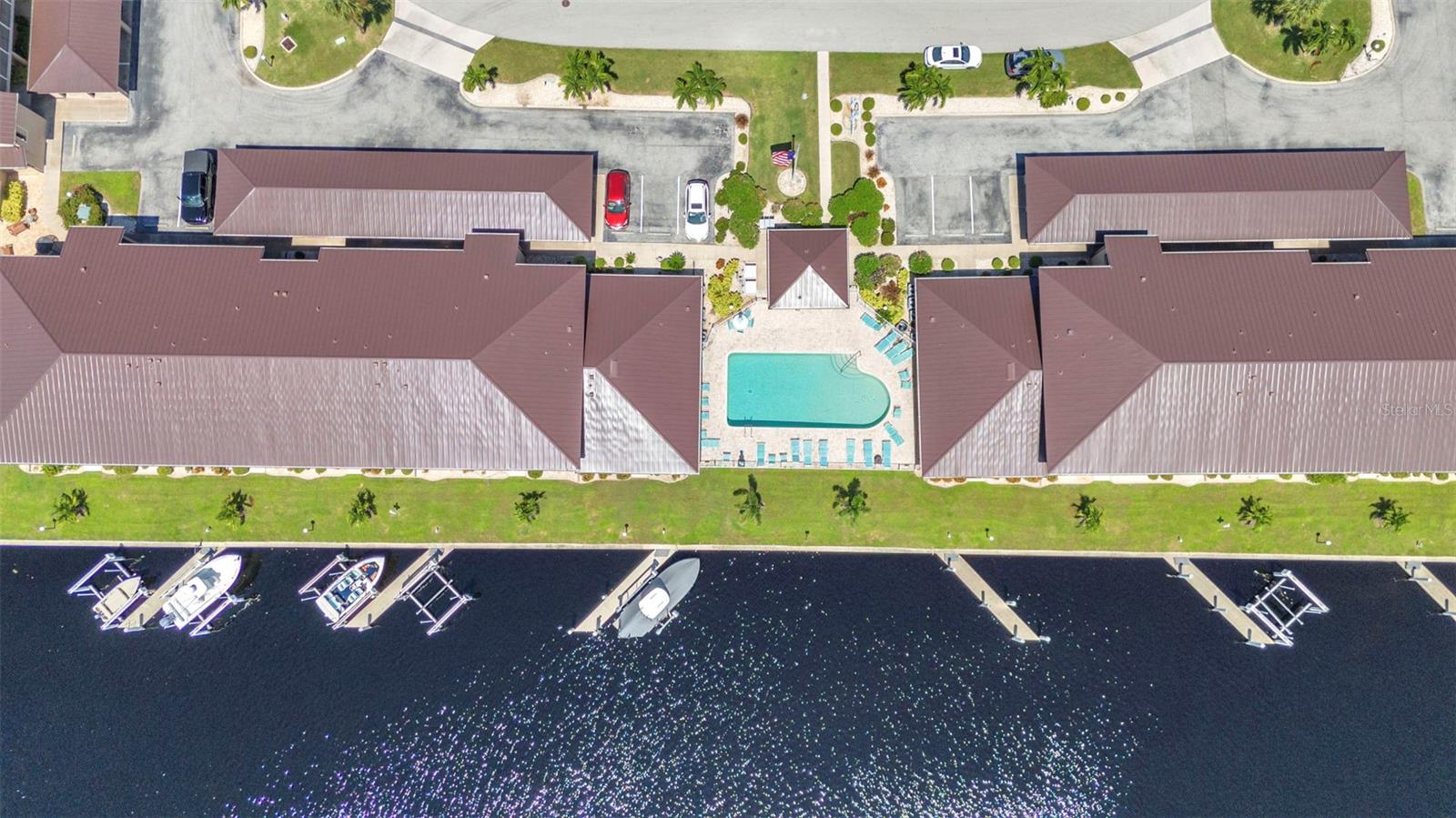 Image 38 of 43 For 240 Lewis Circle 124