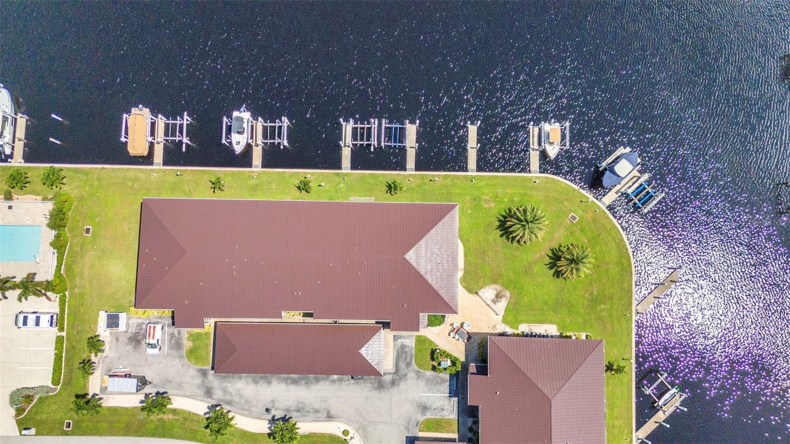 Image 39 of 43 For 240 Lewis Circle 124