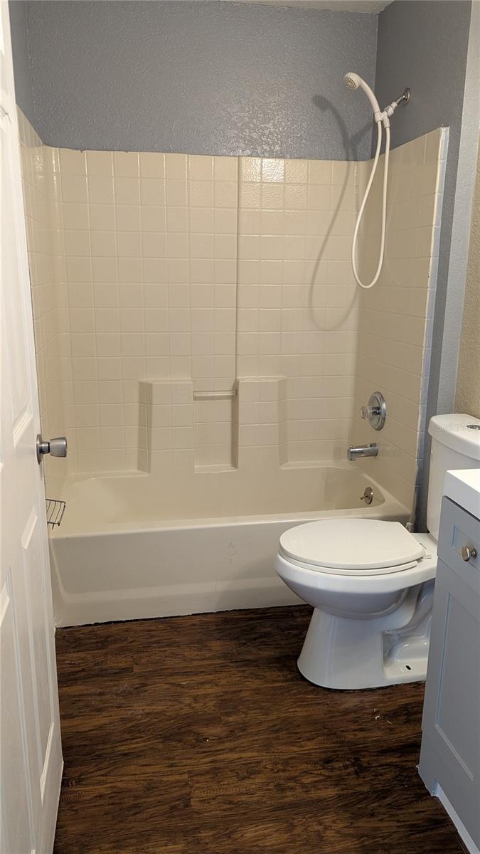 Image 15 of 41 For 2459 Cushing Drive