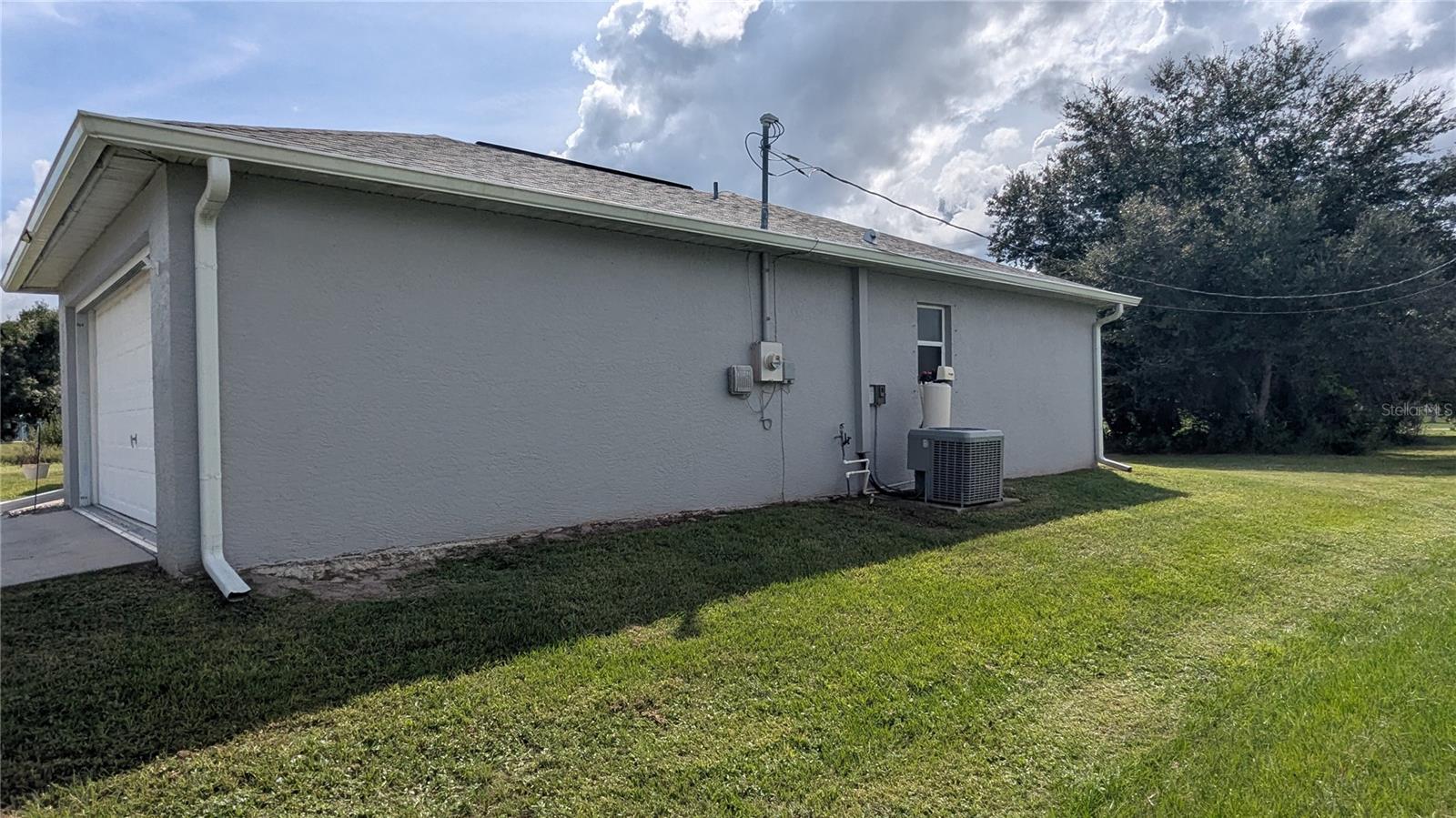 Image 36 of 41 For 2459 Cushing Drive