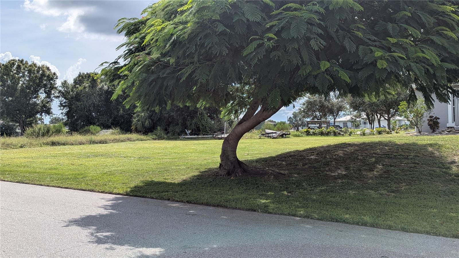 Image 41 of 41 For 2459 Cushing Drive