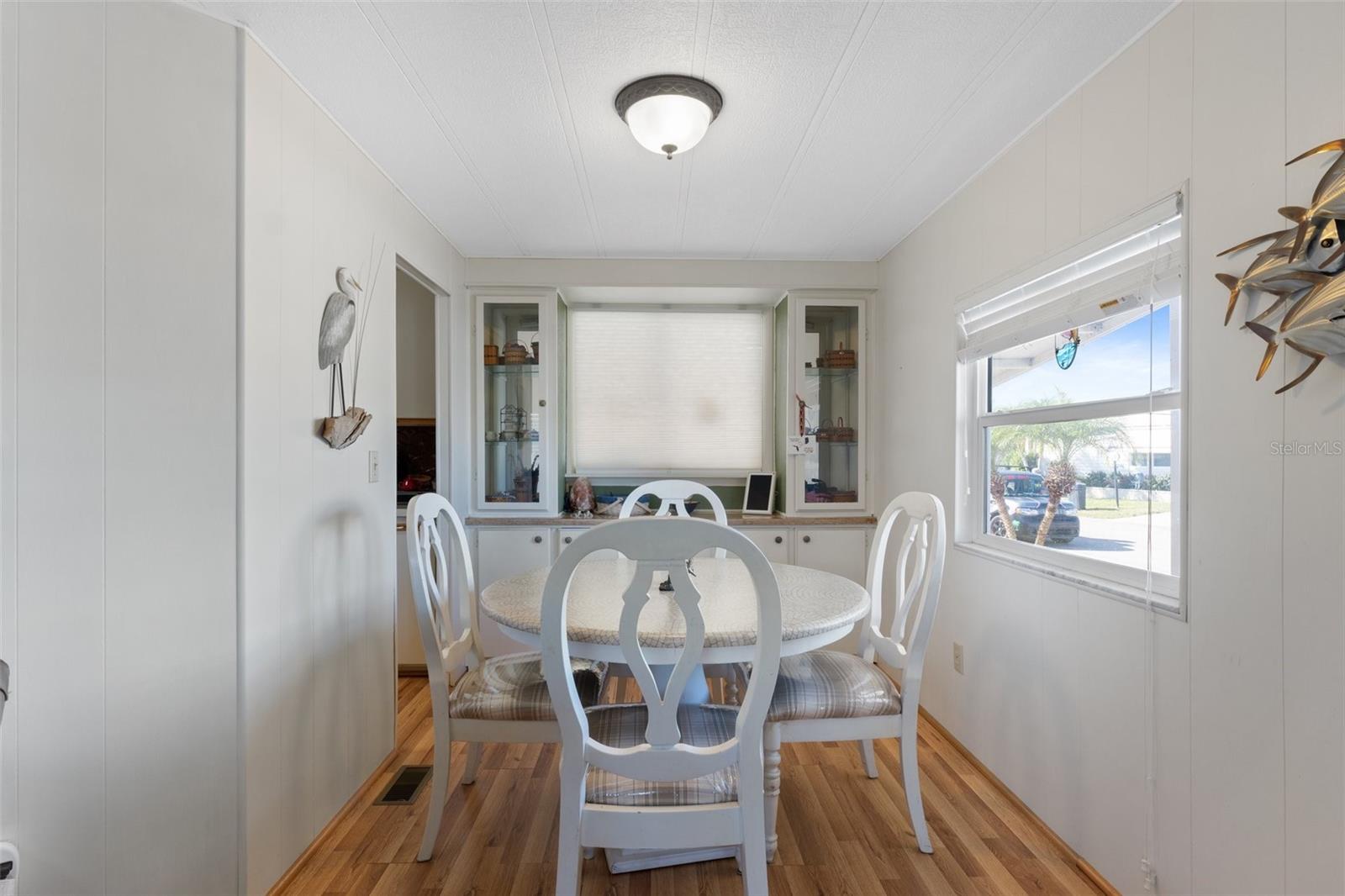 Image 17 of 82 For 175 Martinique Road