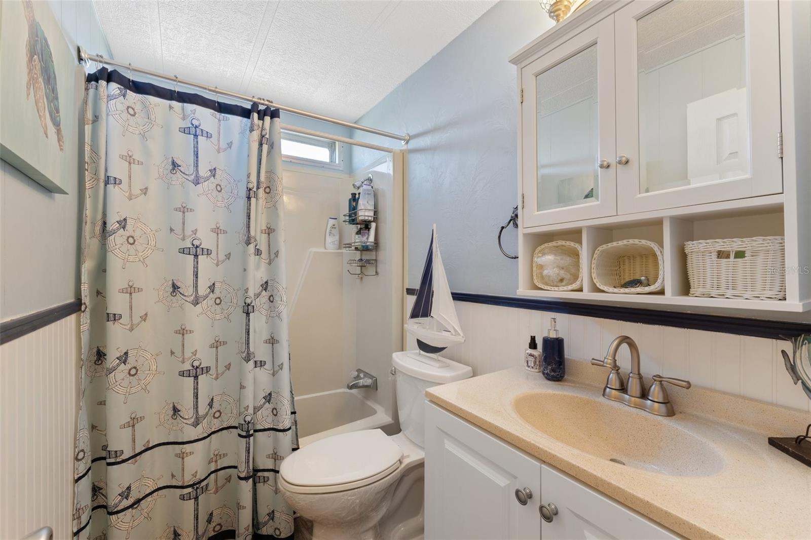 Image 34 of 82 For 175 Martinique Road