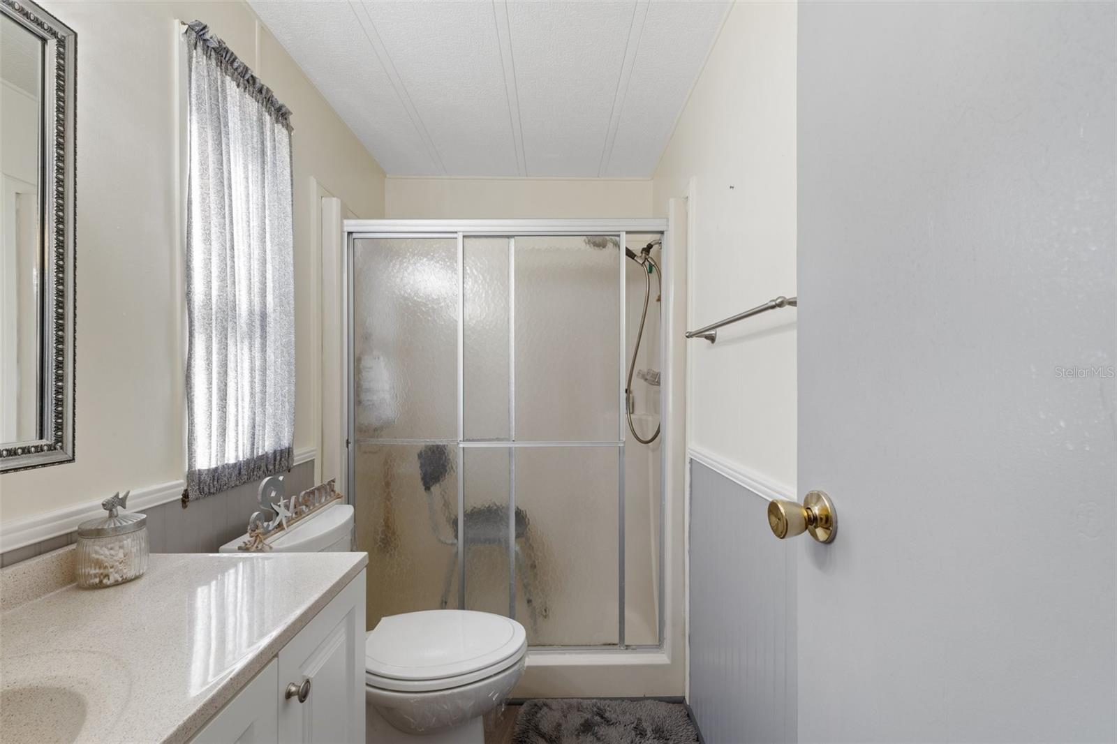 Image 37 of 82 For 175 Martinique Road