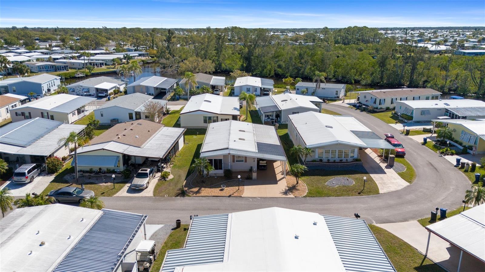 Image 39 of 82 For 175 Martinique Road