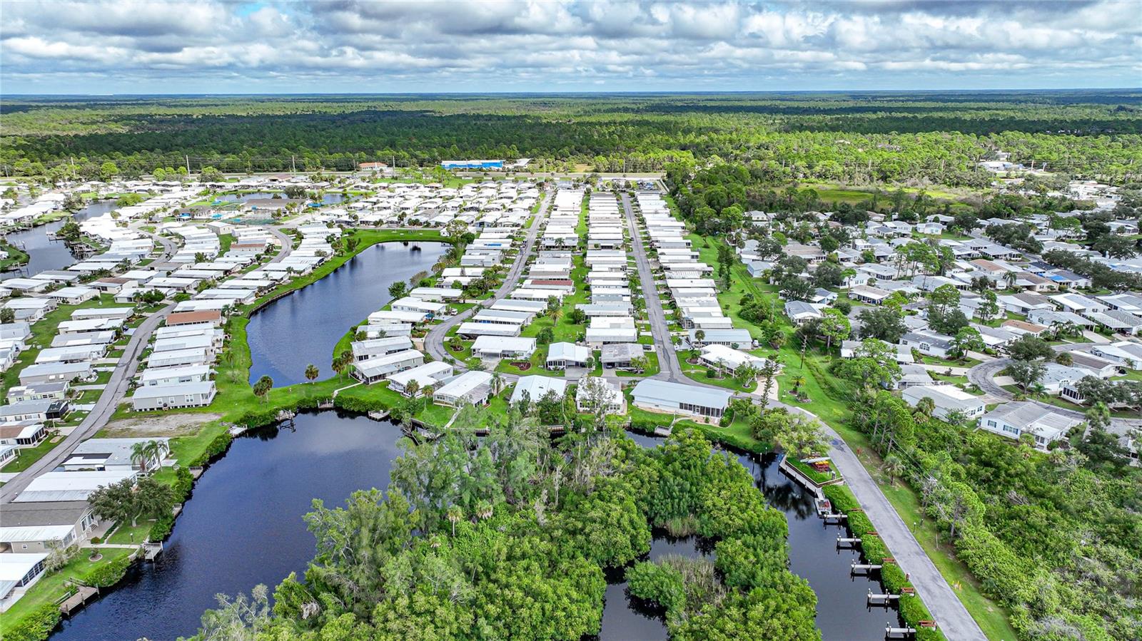 Image 52 of 82 For 175 Martinique Road