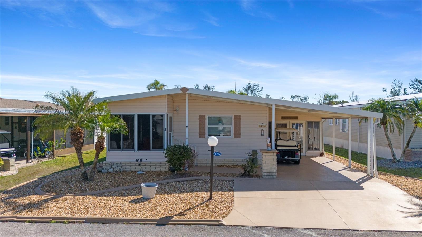 Image 6 of 82 For 175 Martinique Road