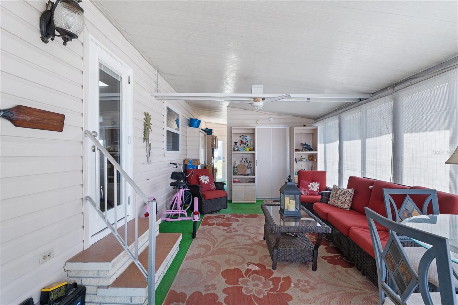 Image 9 of 82 For 175 Martinique Road