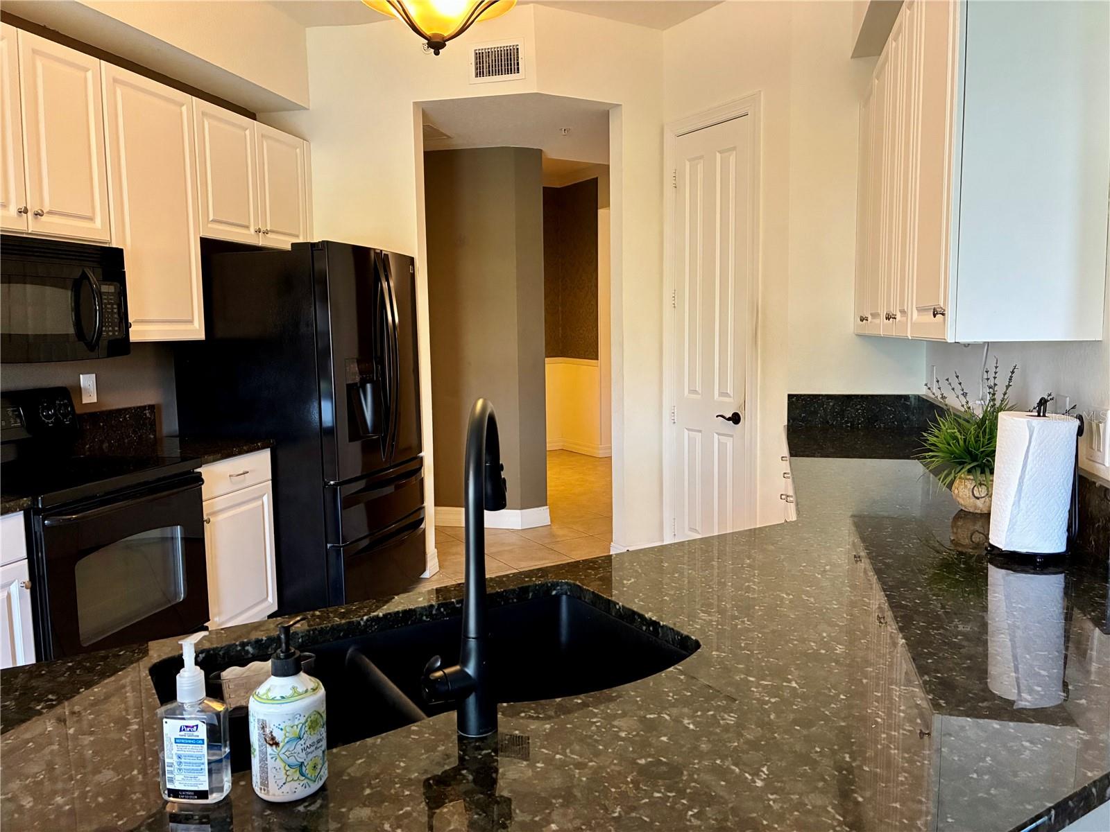 Image 11 of 62 For 98 Vivante Boulevard 98412