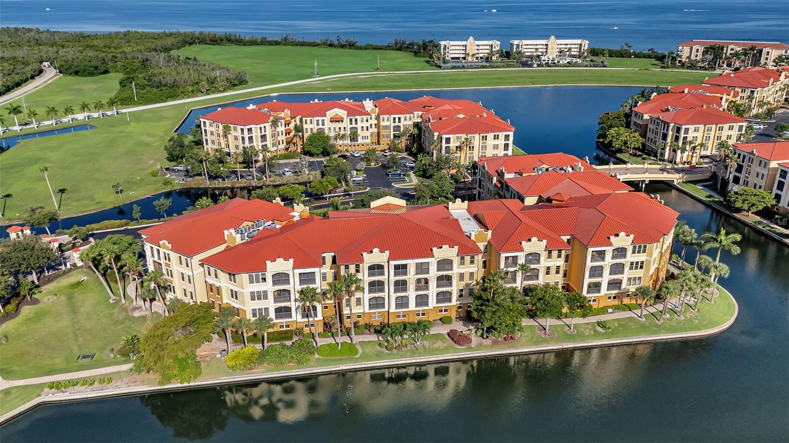 Image 2 of 62 For 98 Vivante Boulevard 98412