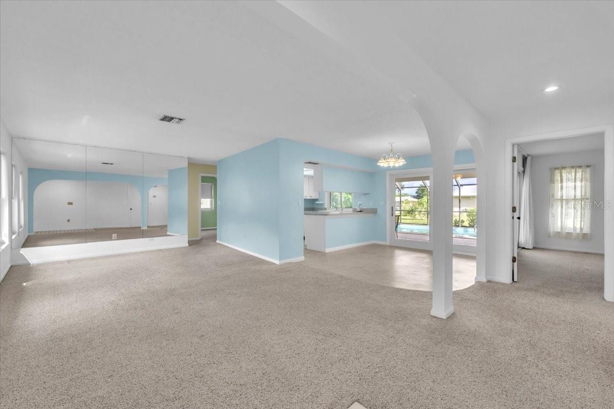 Image 4 of 40 For 907 Sidney Terrace Nw