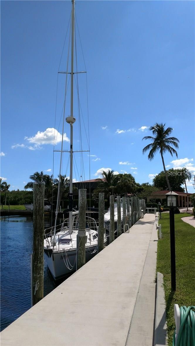 Image 4 of 37 For 1 Colony Point Drive A5