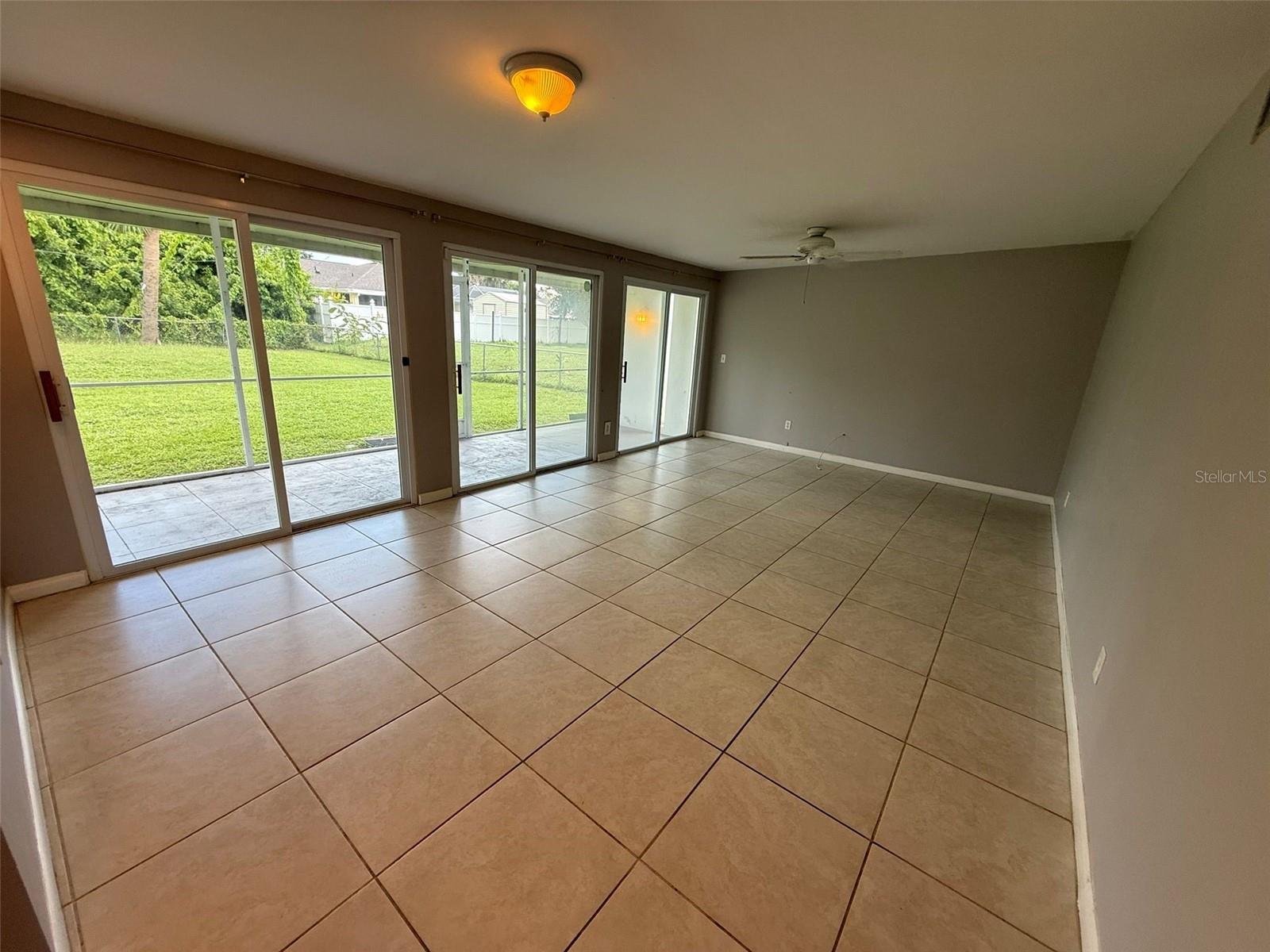 Image 3 of 14 For 1294 Preston Street