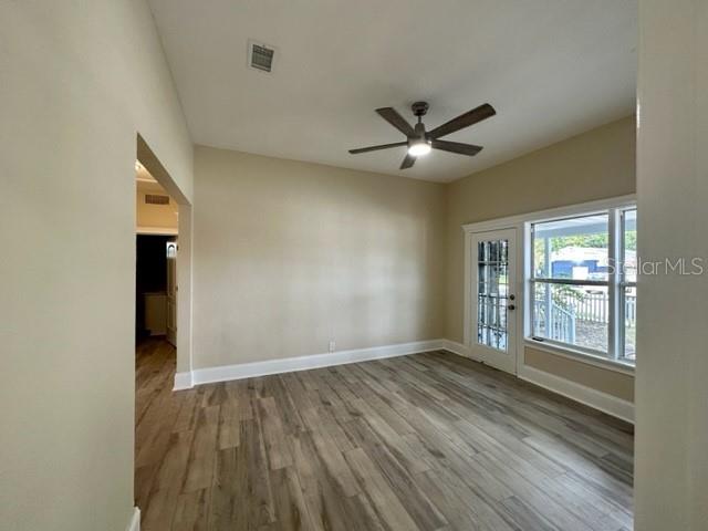 Image 4 of 22 For 106 Hanna Avenue