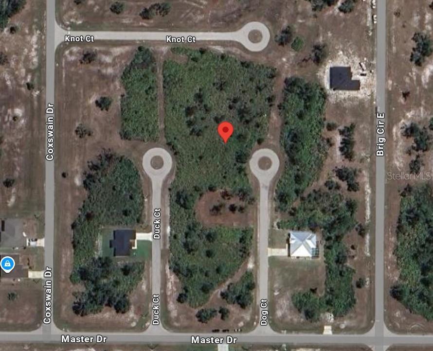 Image 2 of 27 For 12 Dog Court