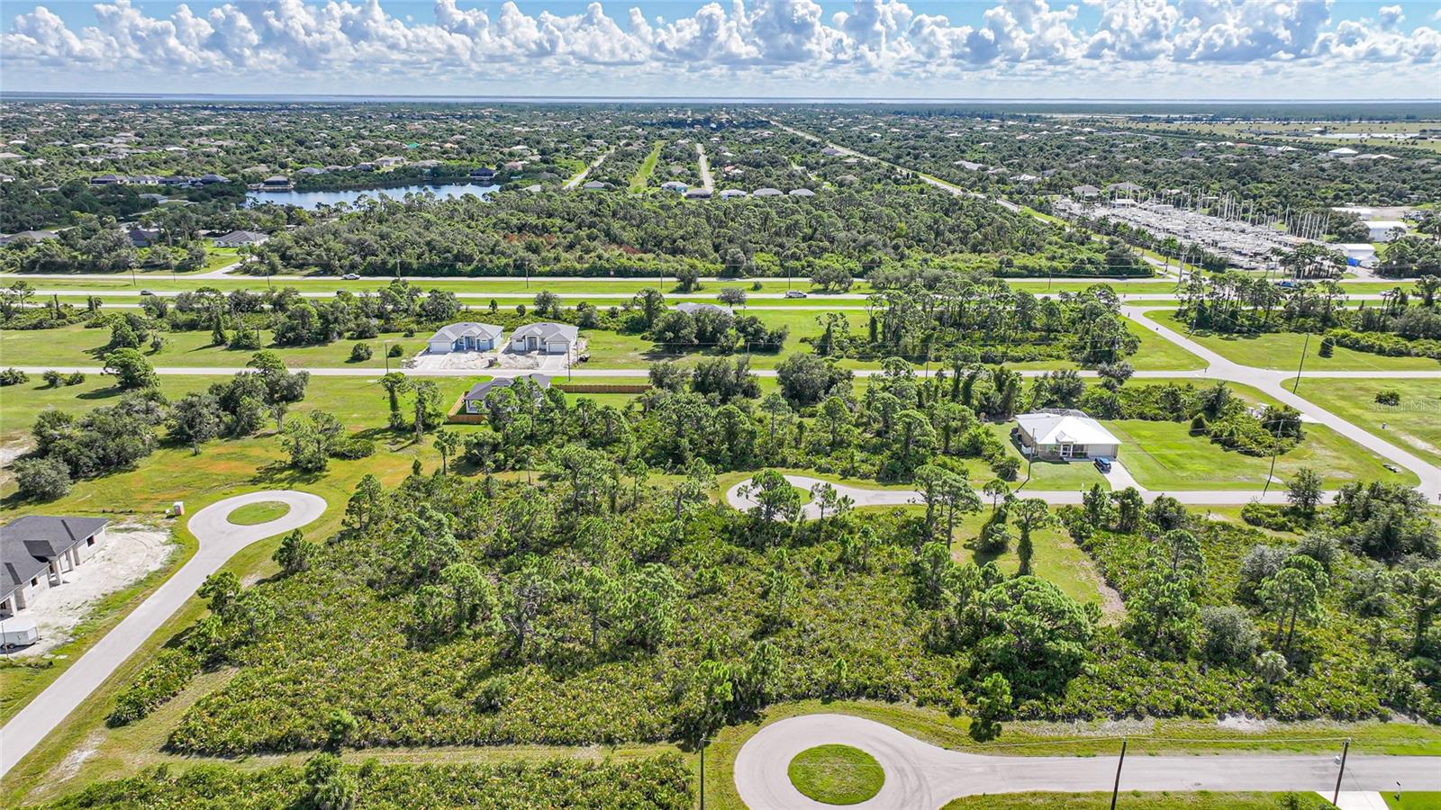 Image 23 of 27 For 12 Dog Court