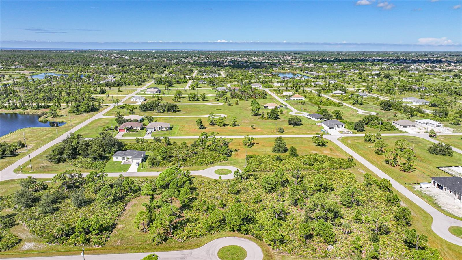 Image 8 of 27 For 12 Dog Court