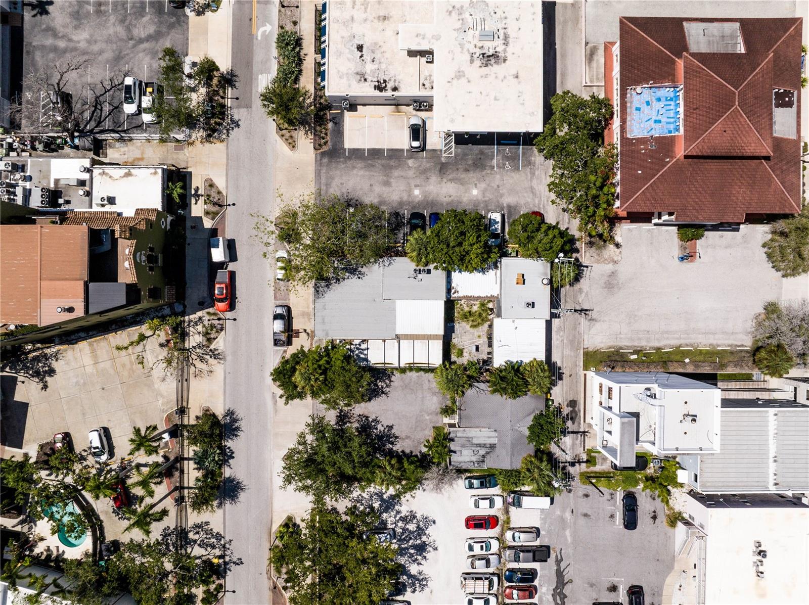 Image 3 of 4 For 1219 1st Street