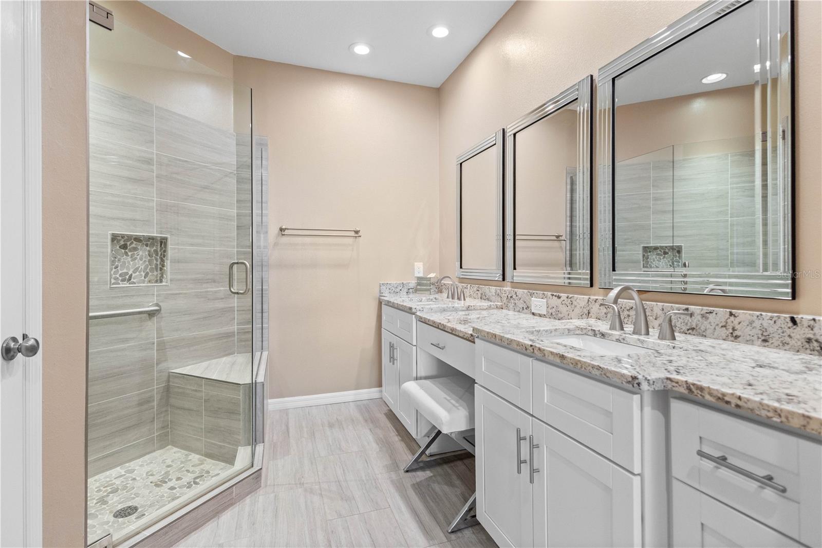 Image 13 of 57 For 5064 Whispering Oaks Drive