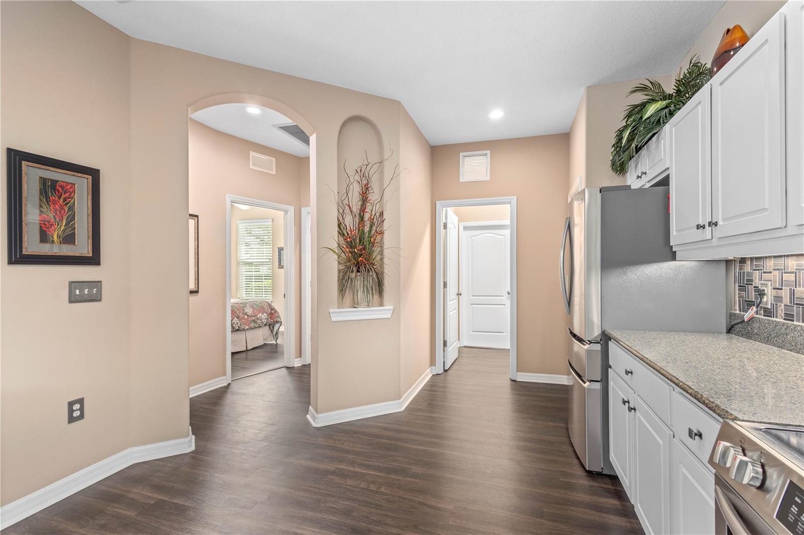 Image 26 of 57 For 5064 Whispering Oaks Drive