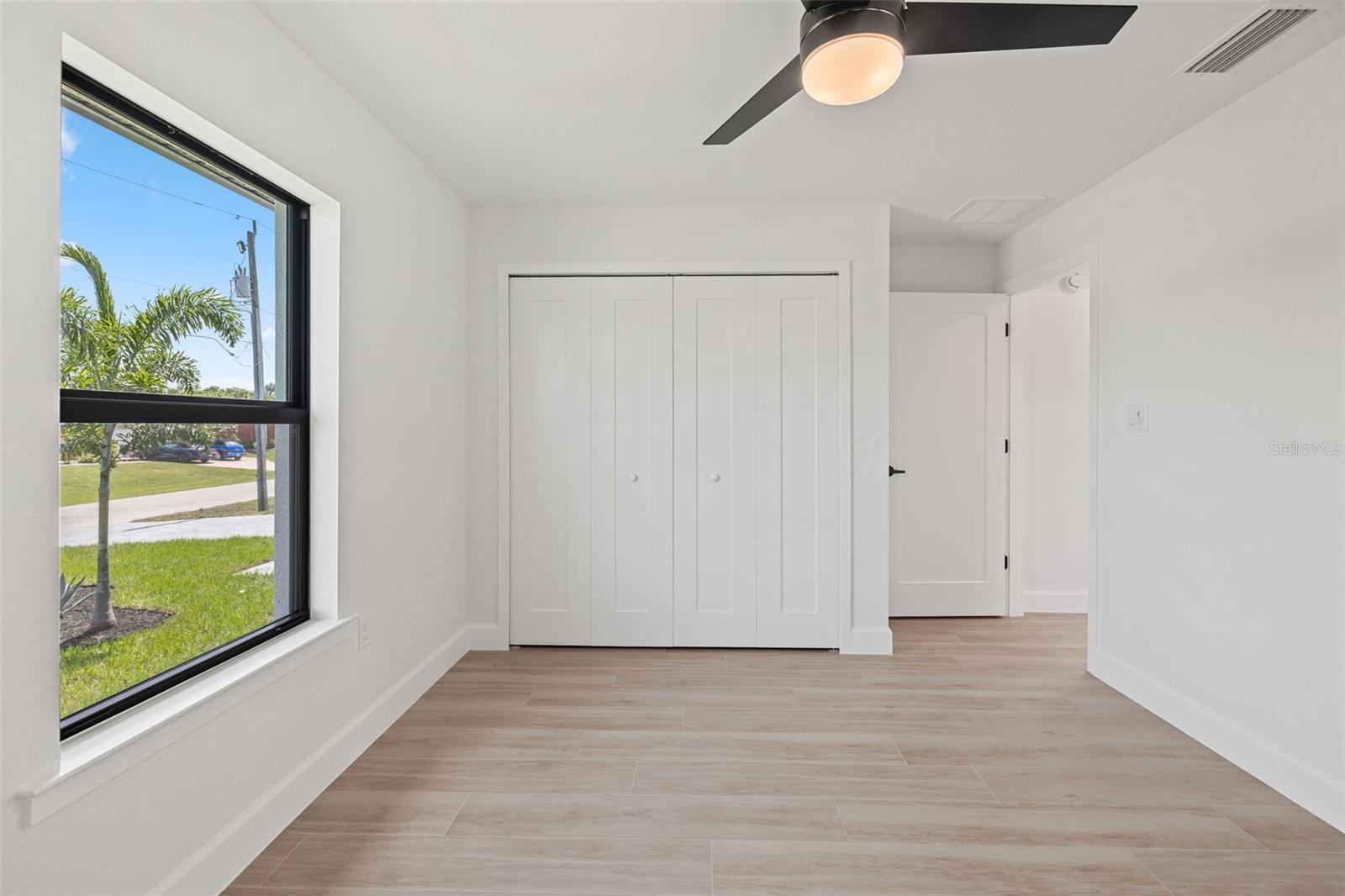 Image 35 of 49 For 18514 Ashcroft Circle