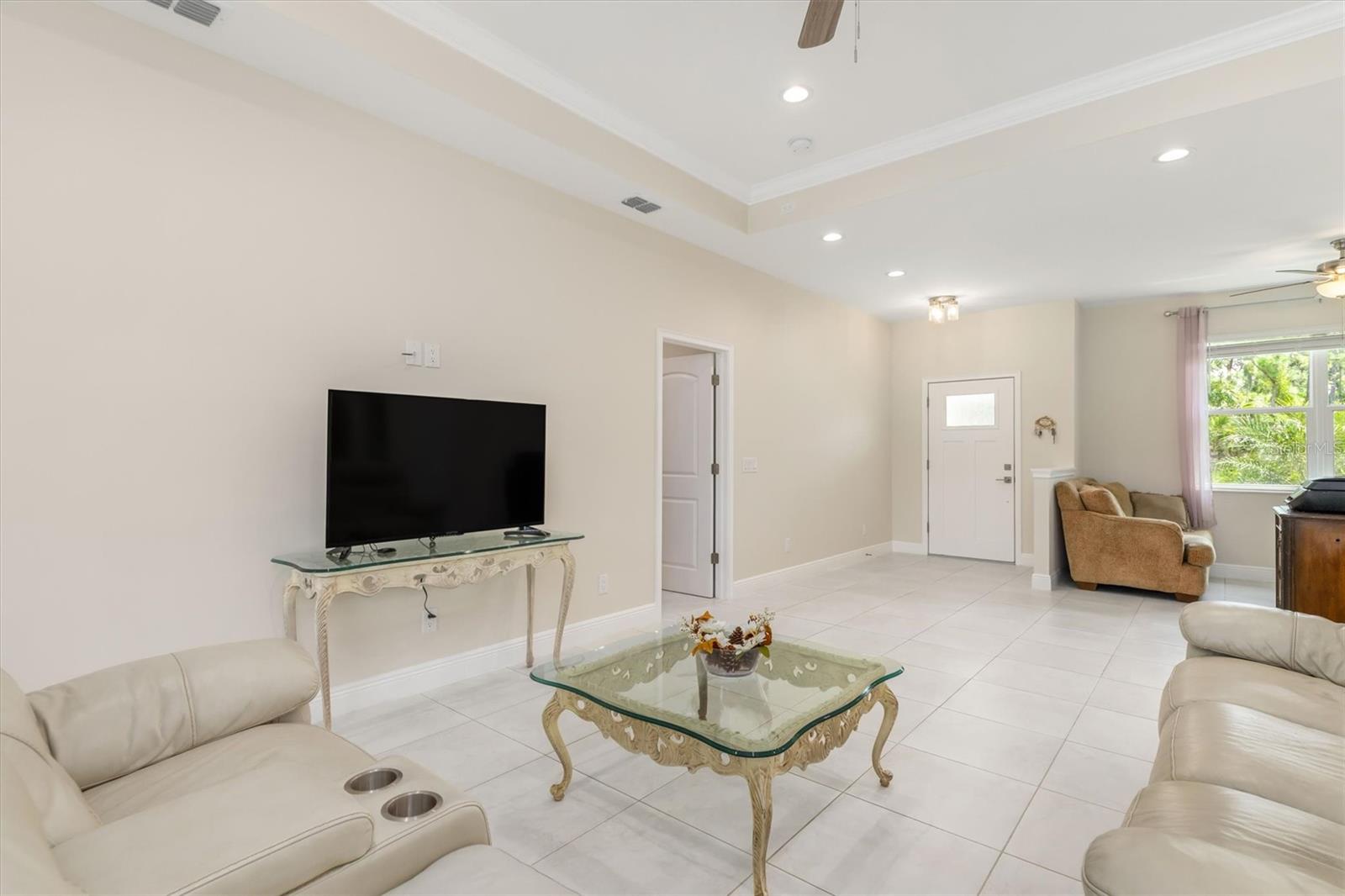 Image 8 of 31 For 1291 Gaucho Terrace