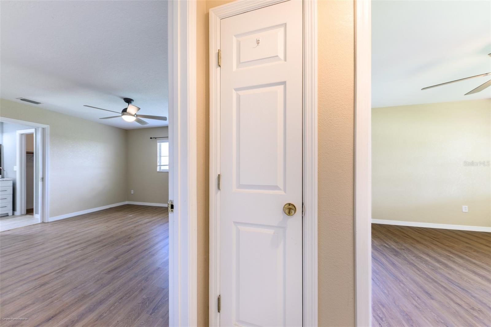 Image 42 of 54 For 2498 Abscott Street