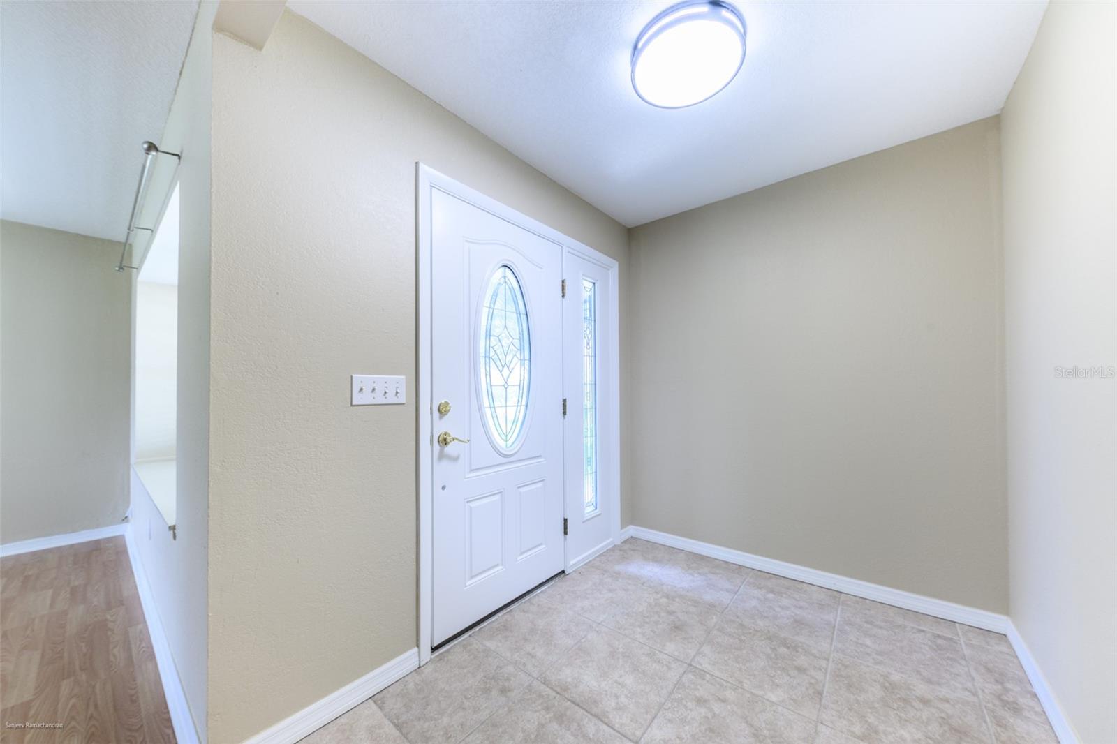 Image 6 of 54 For 2498 Abscott Street