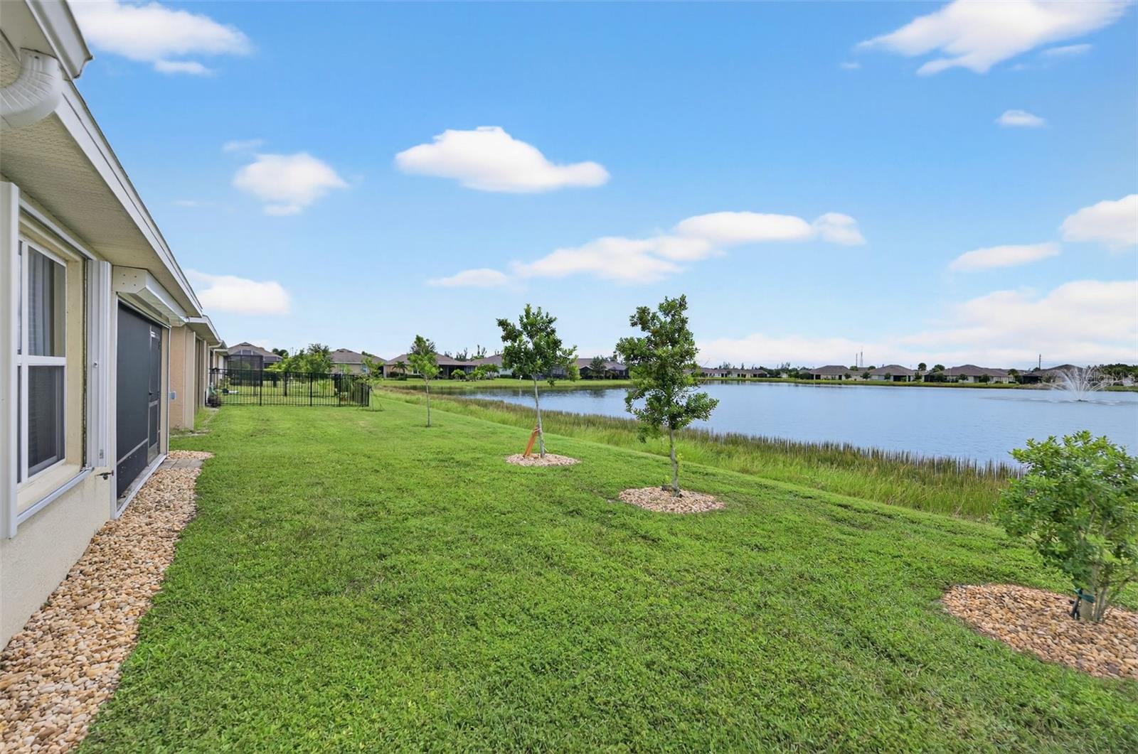 Image 40 of 72 For 25201 Lenox Circle