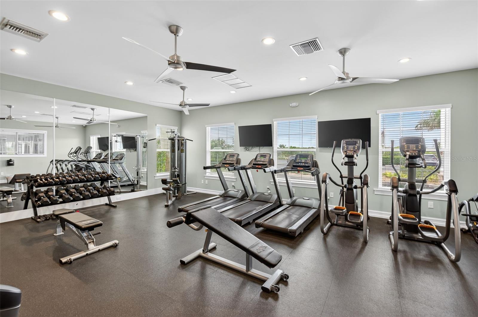 Image 63 of 72 For 25201 Lenox Circle