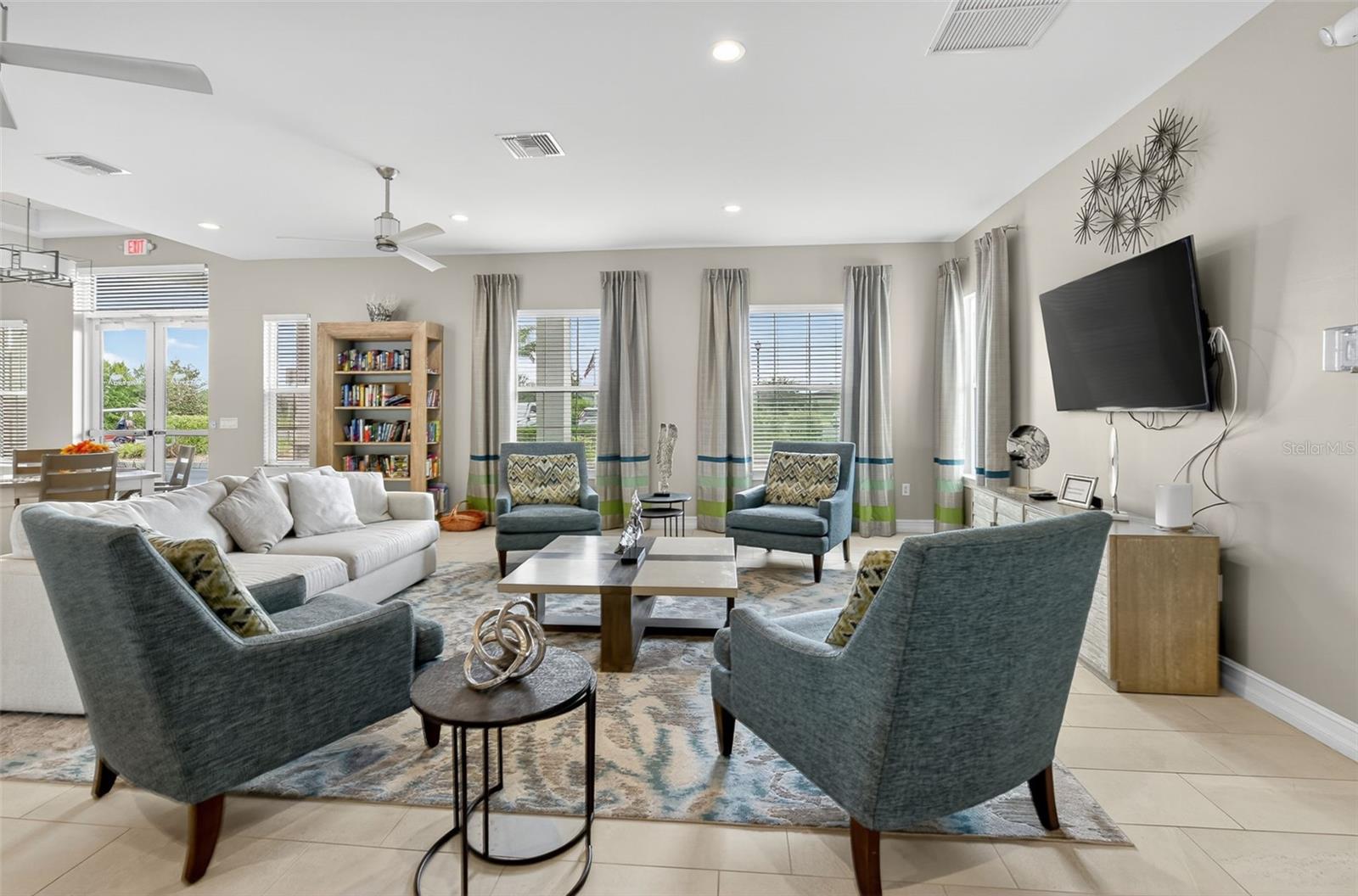 Image 64 of 72 For 25201 Lenox Circle