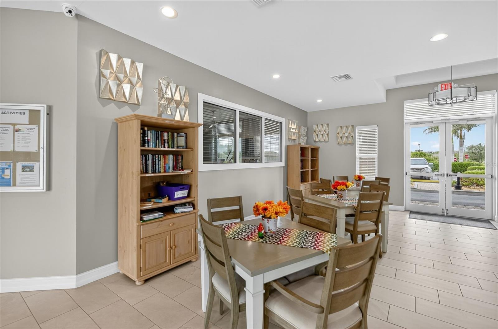 Image 65 of 72 For 25201 Lenox Circle